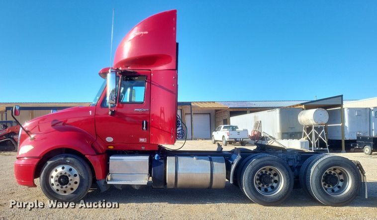 image for item EJ7905 2014 International Pro Star Plus semi truck