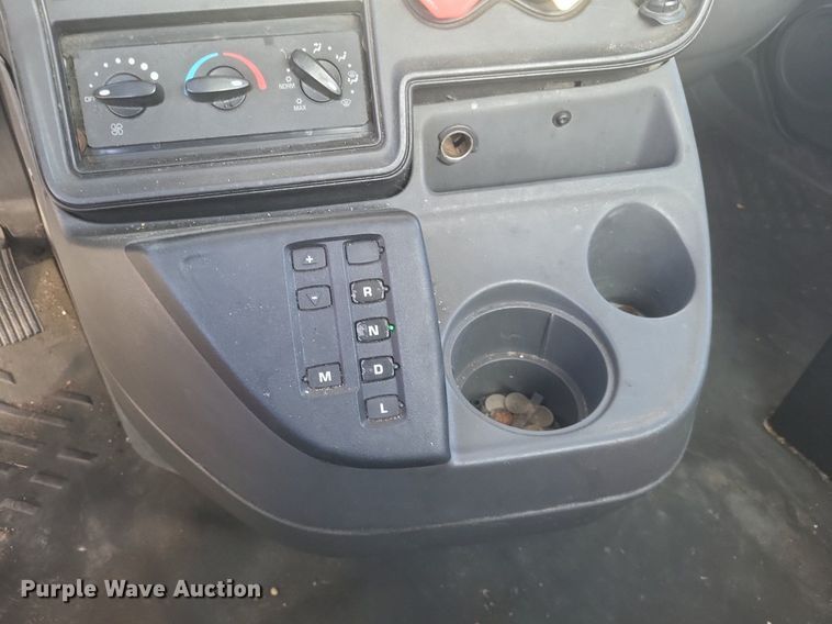 image for item EJ7905 2014 International Pro Star Plus semi truck