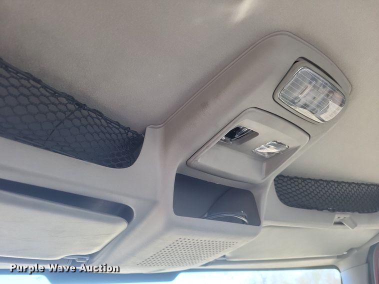 image for item EJ7905 2014 International Pro Star Plus semi truck