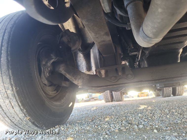 image for item EJ7905 2014 International Pro Star Plus semi truck