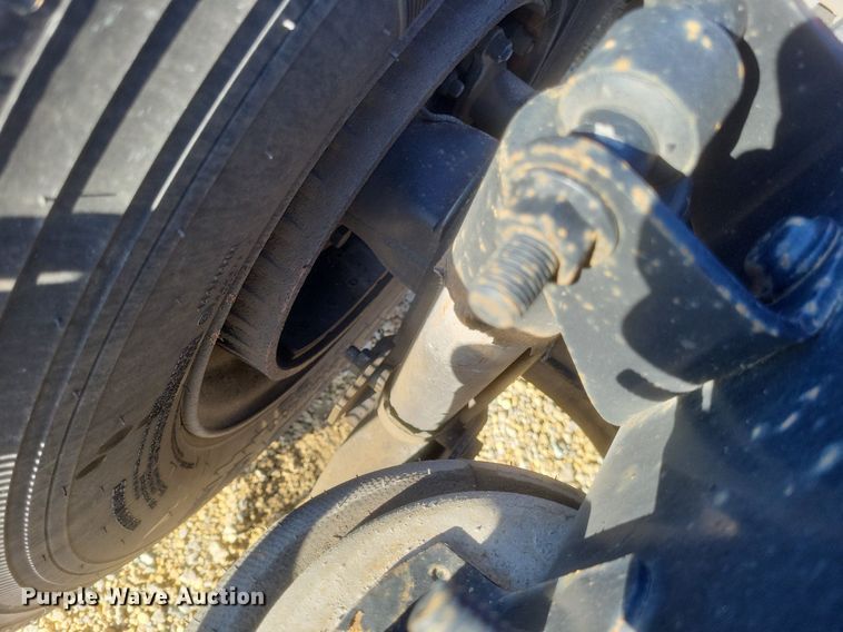 image for item EJ7905 2014 International Pro Star Plus semi truck