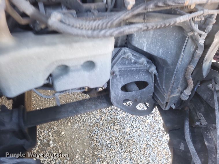 image for item EJ7905 2014 International Pro Star Plus semi truck