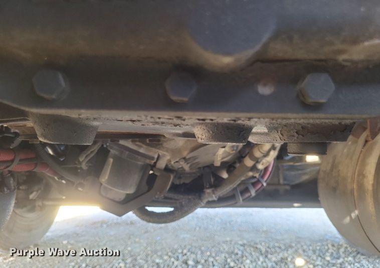 image for item EJ7905 2014 International Pro Star Plus semi truck