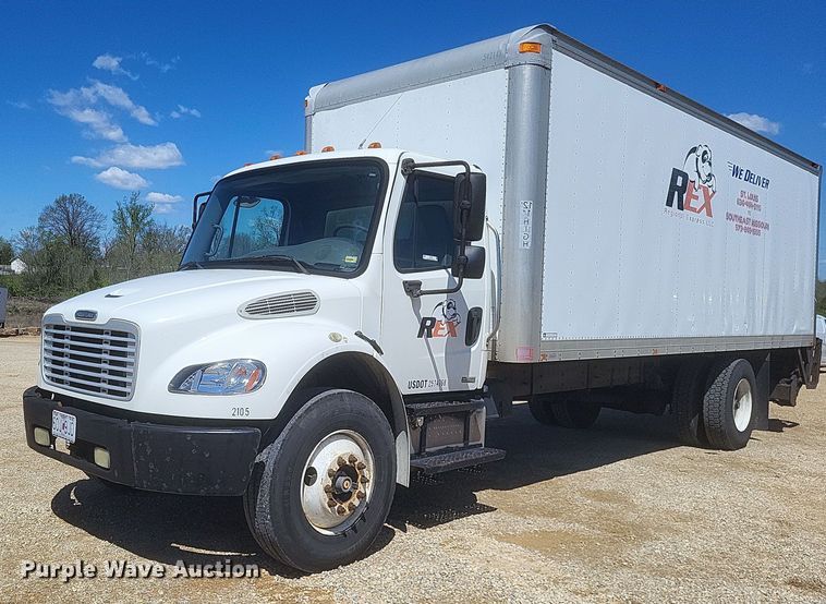 image for item EJ7907 2007 Freightliner Business Class M2 box truck