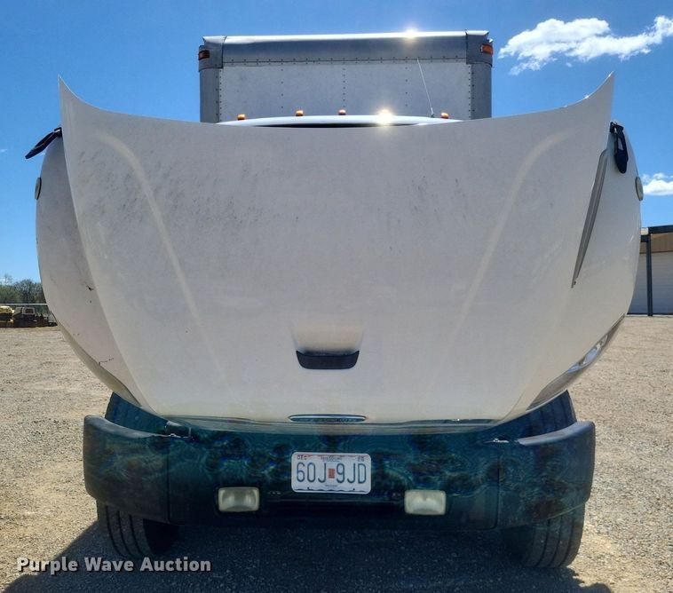 image for item EJ7907 2007 Freightliner Business Class M2 box truck