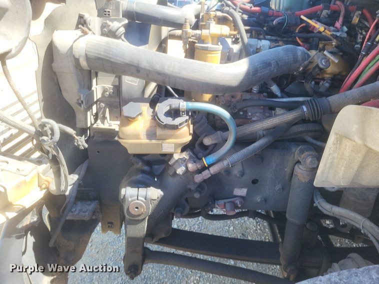 image for item EJ7907 2007 Freightliner Business Class M2 box truck