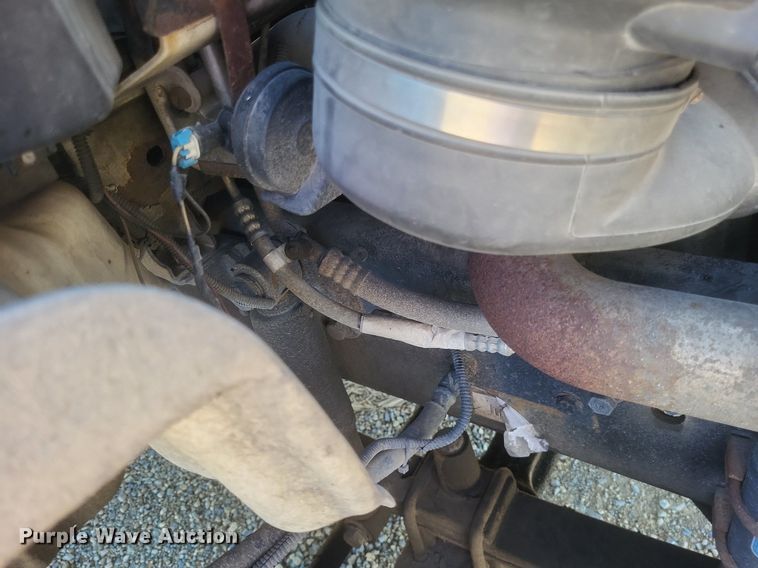 image for item EJ7907 2007 Freightliner Business Class M2 box truck