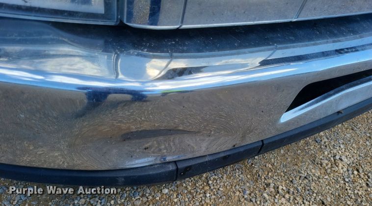 image for item EJ7908 2017 Ford E450 Super Duty  box truck