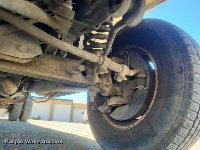 image for item EJ7908 2017 Ford E450 Super Duty  box truck