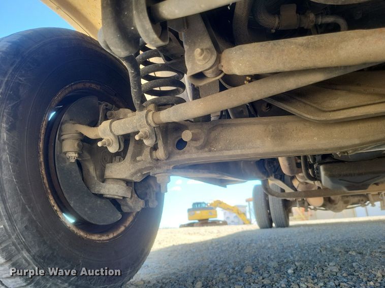 image for item EJ7908 2017 Ford E450 Super Duty  box truck