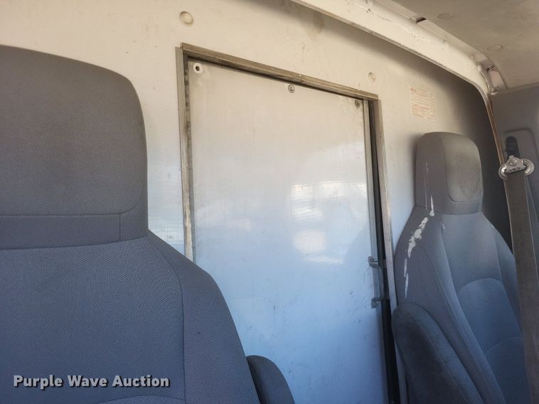 image for item EJ7908 2017 Ford E450 Super Duty  box truck