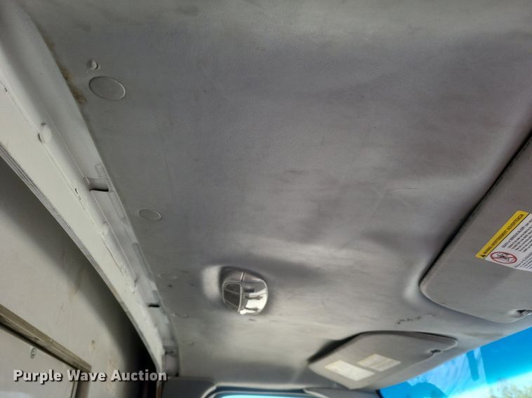 image for item EJ7908 2017 Ford E450 Super Duty  box truck