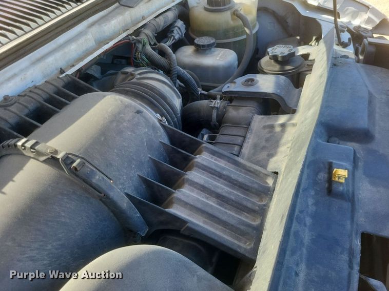 image for item EJ7908 2017 Ford E450 Super Duty  box truck