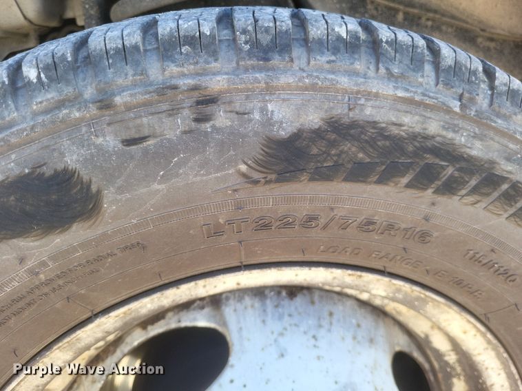 image for item EJ7908 2017 Ford E450 Super Duty  box truck