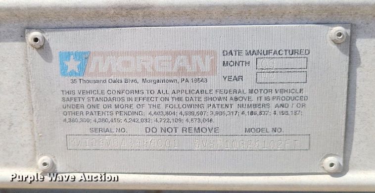 image for item EJ7909 2010 Hino 268 box truck