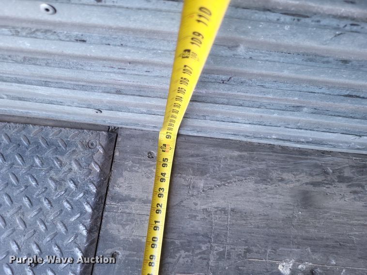 image for item EJ7909 2010 Hino 268 box truck