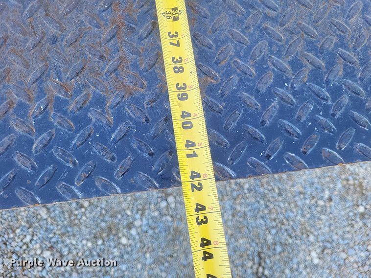 image for item EJ7909 2010 Hino 268 box truck