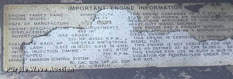 image for item EJ7909 2010 Hino 268 box truck