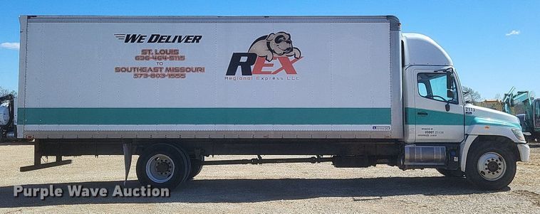 image for item EJ7910 2014 Hino 338 box truck