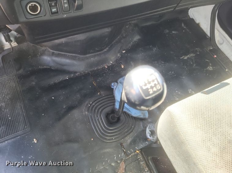 image for item EJ7910 2014 Hino 338 box truck