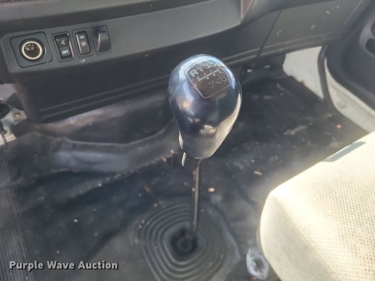 image for item EJ7910 2014 Hino 338 box truck