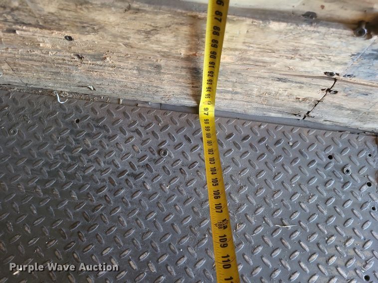 image for item EJ7911 2016 International 4300 box truck