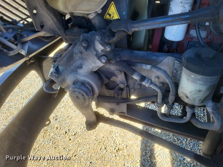 image for item EJ7911 2016 International 4300 box truck