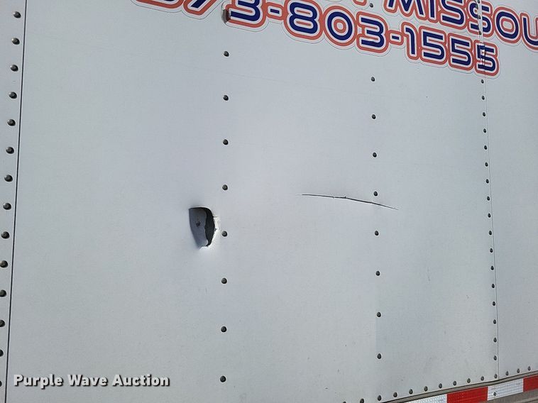 image for item EJ7912 2017 International 4300 box truck