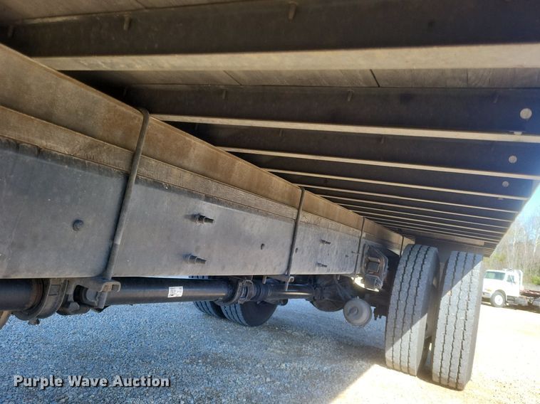 image for item EJ7912 2017 International 4300 box truck