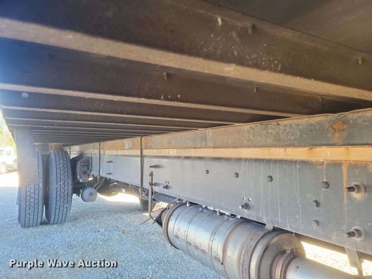 image for item EJ7913 2017 International 4300 box truck