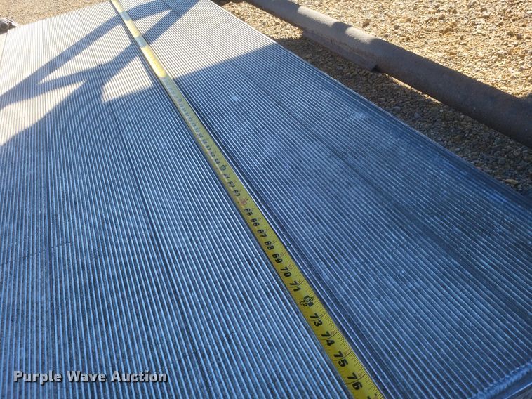 image for item EJ7914 2017 International 4300 box truck