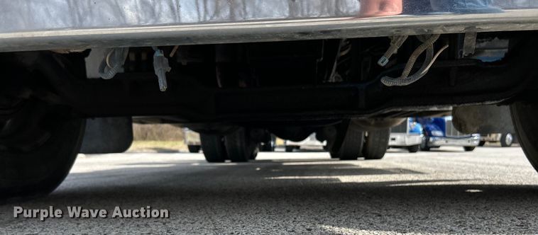 image for item EK4159 2001 Peterbilt 379 semi truck