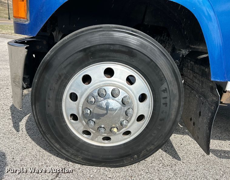 image for item EK4162 2015 Mack CHU613 semi truck