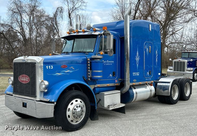 image for item EK4164 2006 Peterbilt 379 semi truck