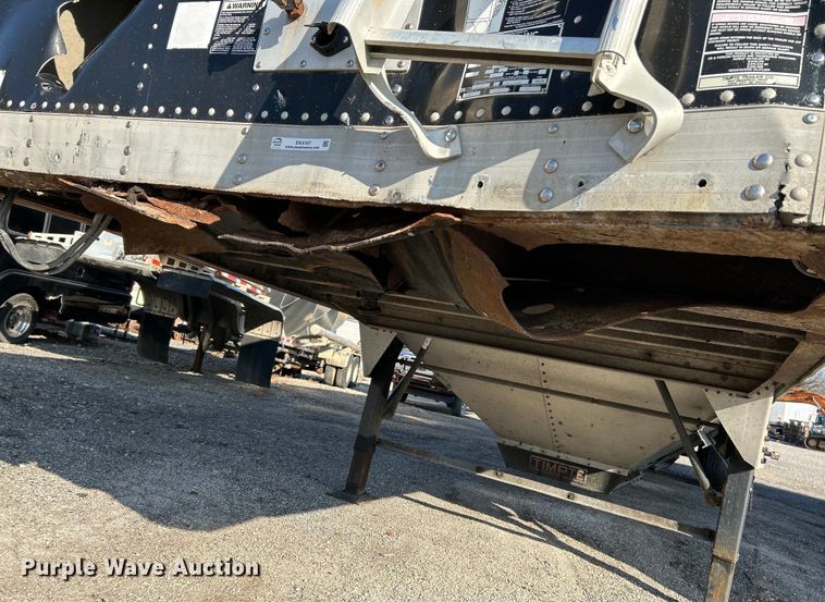 image for item EK4167 2009 Timpte grain trailer