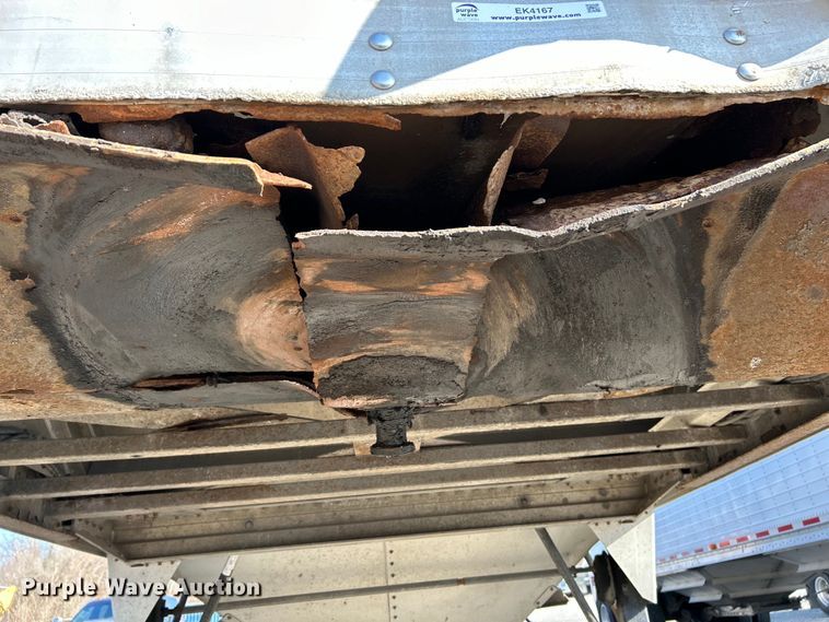 image for item EK4167 2009 Timpte grain trailer