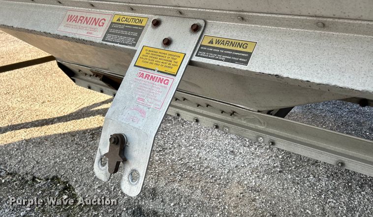 image for item EK4167 2009 Timpte grain trailer