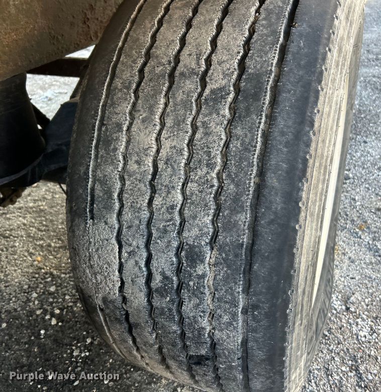 image for item EK4167 2009 Timpte grain trailer