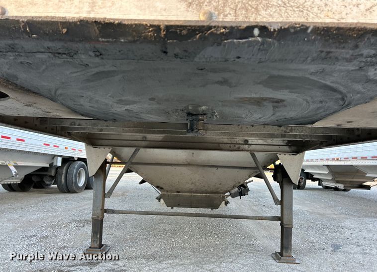 image for item EK4171 2013 Timpte grain trailer