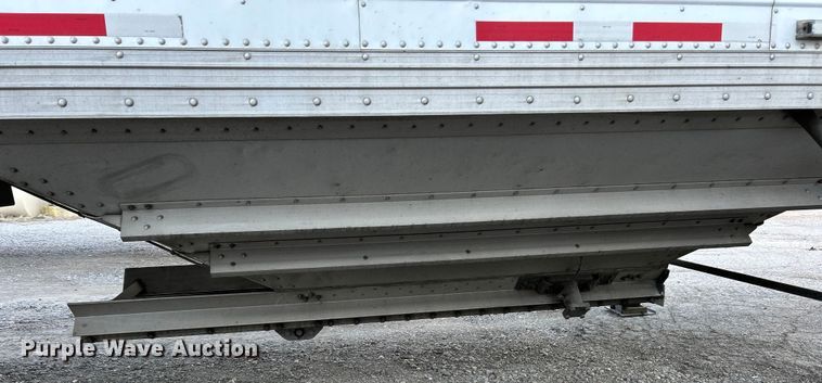 image for item EK4171 2013 Timpte grain trailer