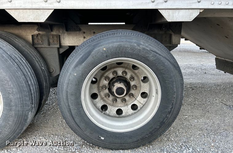 image for item EK4171 2013 Timpte grain trailer