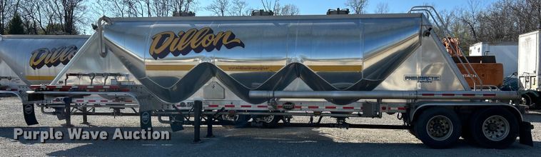 image for item EK4176 2015 Mac tank trailer