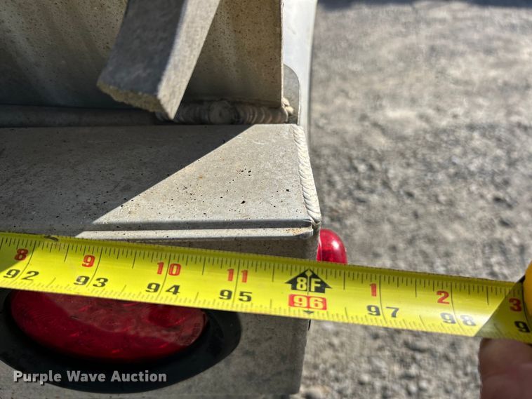 image for item EK4176 2015 Mac tank trailer