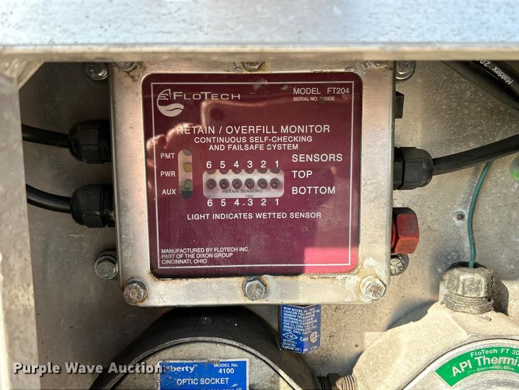 image for item EK4179 2007 Beall BAST-95-4-SB tank trailer