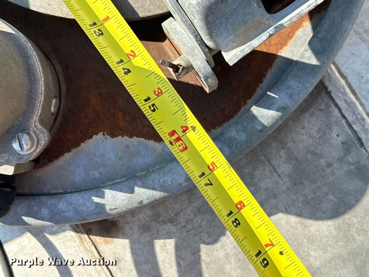 image for item EK4179 2007 Beall BAST-95-4-SB tank trailer