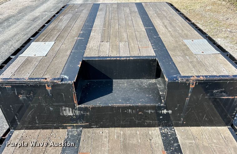 image for item EK4339 2014 Neville Built drop deck equipment trailer