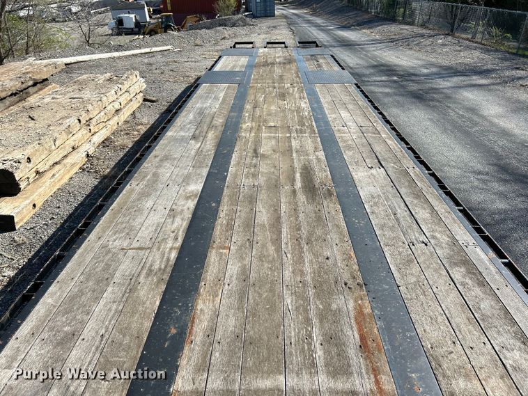 image for item EK4339 2014 Neville Built drop deck equipment trailer