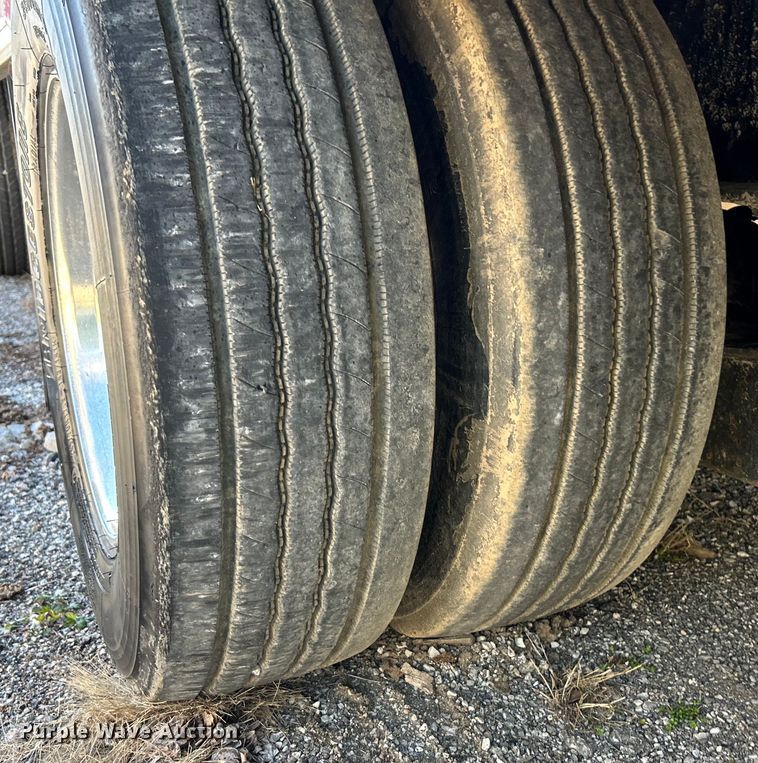 image for item EK4339 2014 Neville Built drop deck equipment trailer