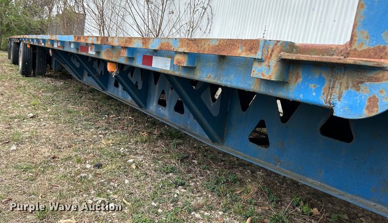 image for item EK4385 2001 Trail King drop deck equipment trailer