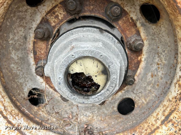 image for item EK4385 2001 Trail King drop deck equipment trailer